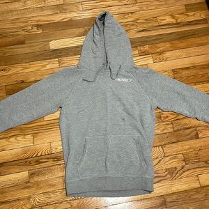 Gymshark Logo Pull Over Hoodie in Silver